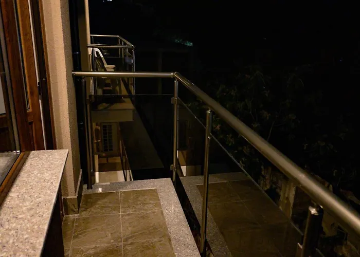 Hotel Leda